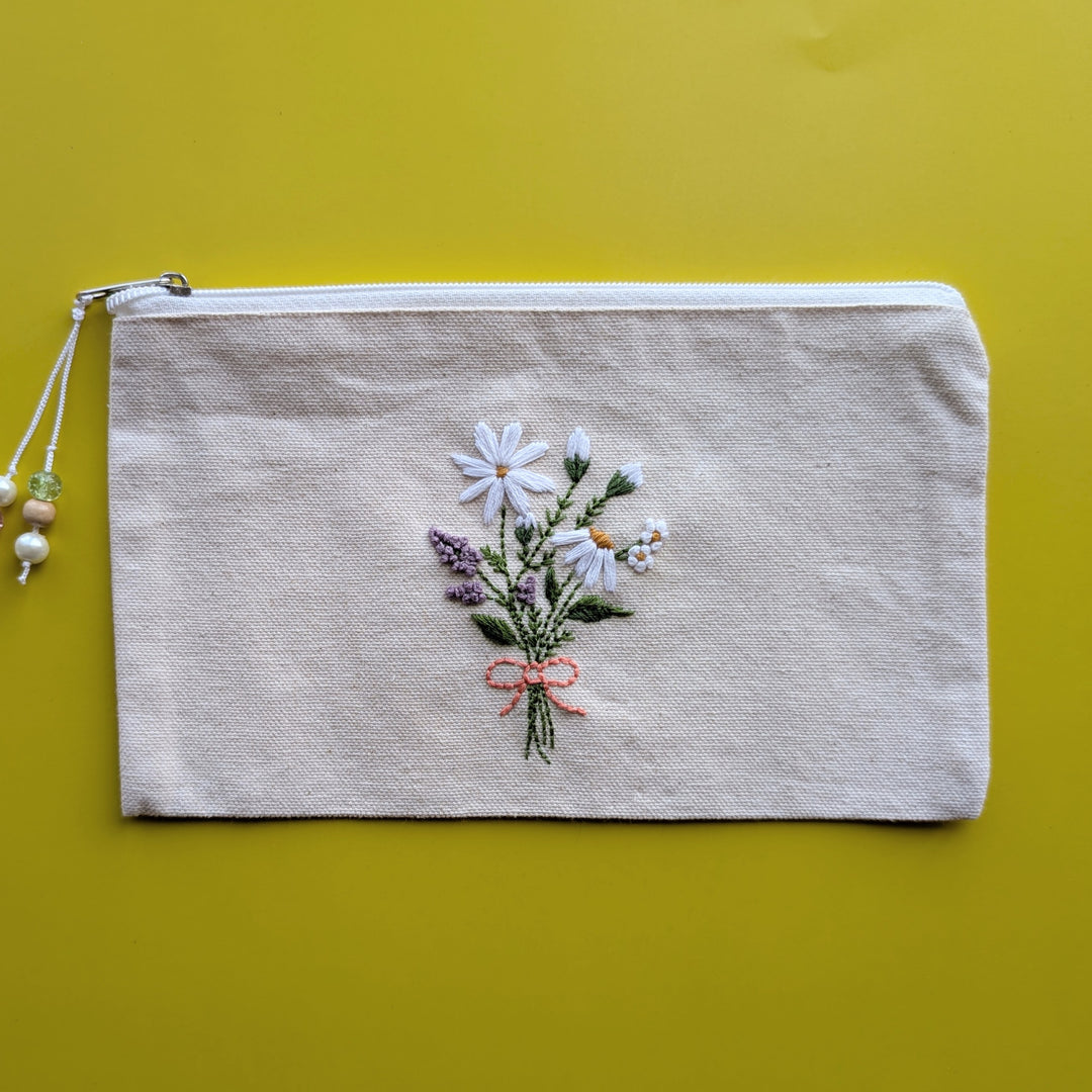 Daisy bunch wild flower Pouch kit